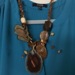 Chico’s Necklace Golden Brown Root Beer